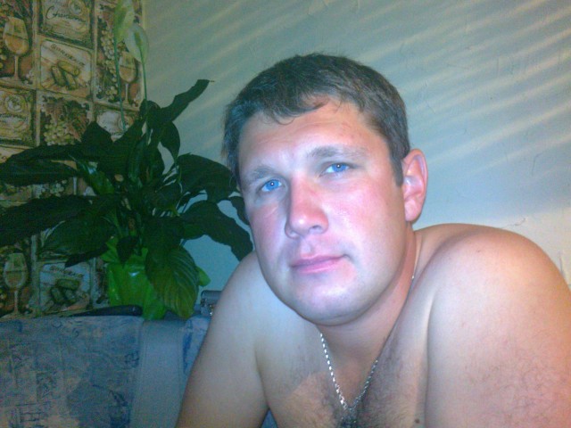 Александр, Россия, Северобайкальск, 42 года, 2 ребенка. Хочу найти добрую верную надёжную...ищу серьезные отношения