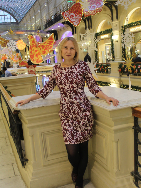 Юлия, Орехово-Зуево, 50 лет, 1 ребенок, 4 фото. Ищу: Желательно без вредных привычек, только для брака.  Анкета 73572. 