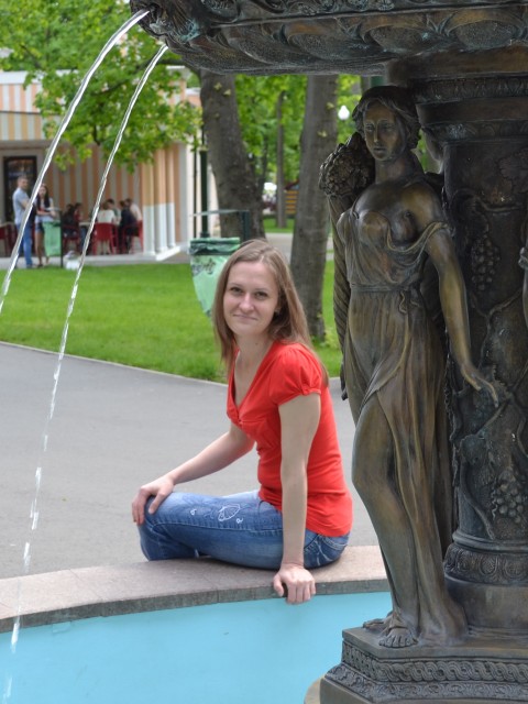 Елена, Украина, Харьков, 44 года, 1 ребенок. Познакомиться с девушкой из Харькова