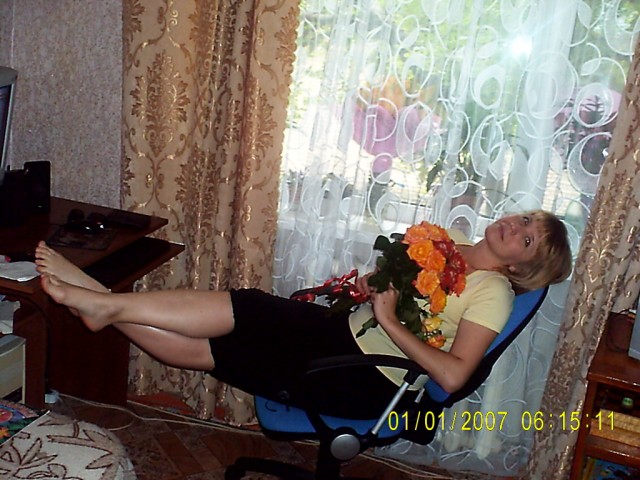 злата, Россия, Старобельск, 44 года. Хочу найти не пьющего , негулящеговеселая