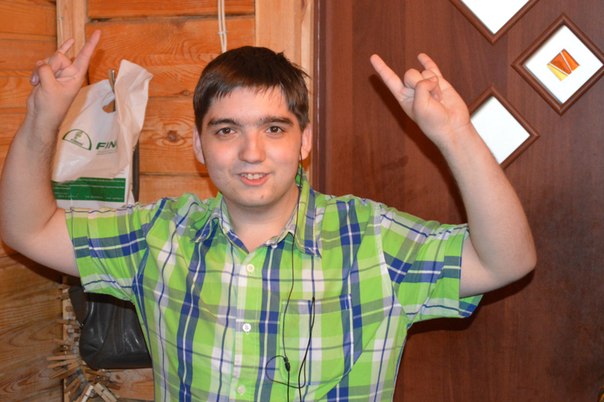 Антон, Иркутск, 32 года, 24 фото. ищу девушку для серьезных отношений, не курящую, не пьющую, не гулящую, заботливую, умную, красивую...  Анкета 87798. 