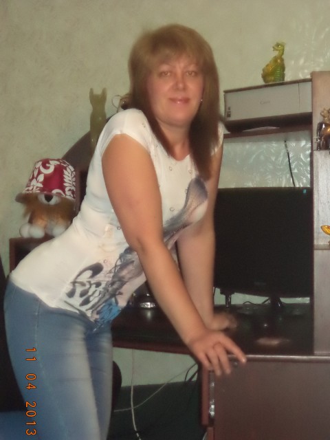Маришка, Россия, Пятигорск, 55 лет, 1 ребенок. Хочу найти любимого и единственногоЯ одинокая женщина,порядочная и верная,имею взрослую дочь,работаю продавцом,ищу свою половинку,хорош
