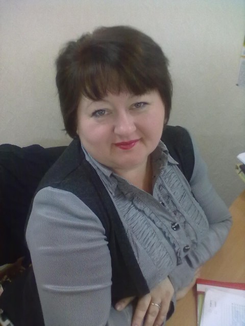 Наталья, Россия, Новошахтинск, 52 года, 3 ребенка. Обычная женщина. Детей вырастила. есть двое внуков. Живу работаю. Хотелось бы встретить мужчину для 
