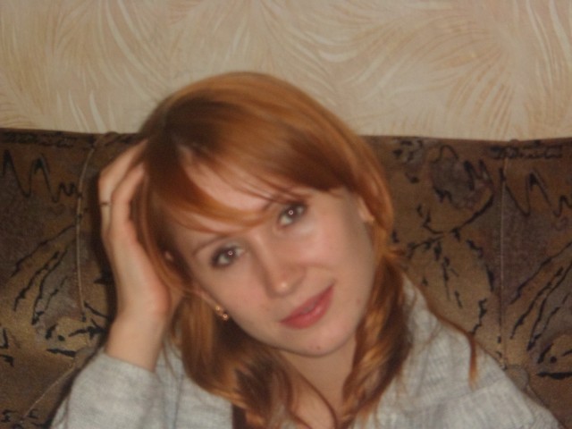 Юля, Россия, Оренбург, 36 лет, 2 ребенка. Хочу найти человека с которым было бы легко переносить все невзгоды этой жизни.Я мать-одиночка, живу с родителями, так как одной тяжело воспитывать детей. 