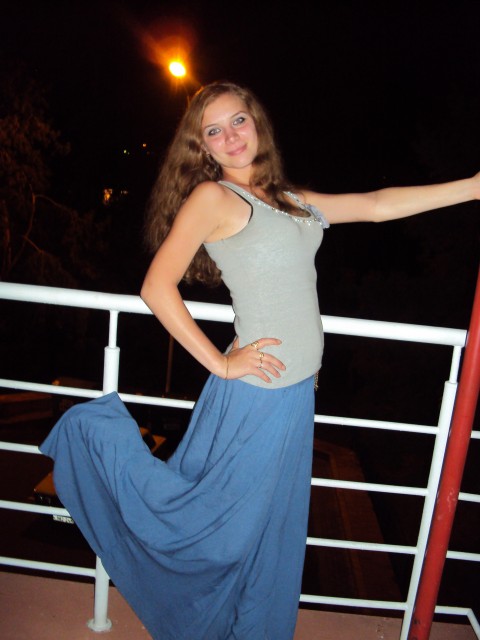 Натали, Украина, Киев, 32 года, 1 ребенок. ищу мужчину для серьёзных отношенийМолодая, энергичная, вроде симпатичная 