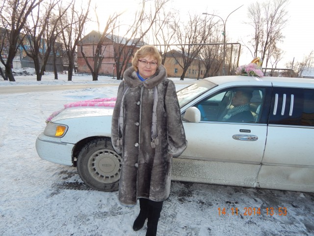 Bojan bogdanovic jazz png. Женщины города богданович. Девушки богдановича. Женщины города богданович. Богданович парк колорит.