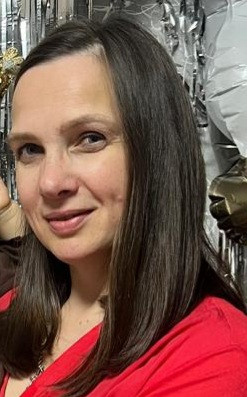 Татьяна, Санкт-Петербург, 48 лет, 1 ребенок, 2 фото. Все достаточно банально 🤷 ‍ 
Хочу любить и быть любимой ❤ 
Интересуют только