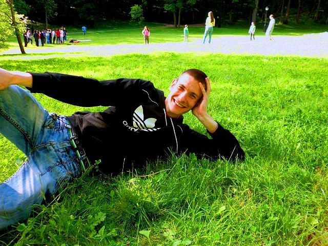 Дмитрий, Россия, Москва, 37 лет. общительный добрый порядочный молодой человек.люблю отдыхать на природе и заниматься спортом. учусь 