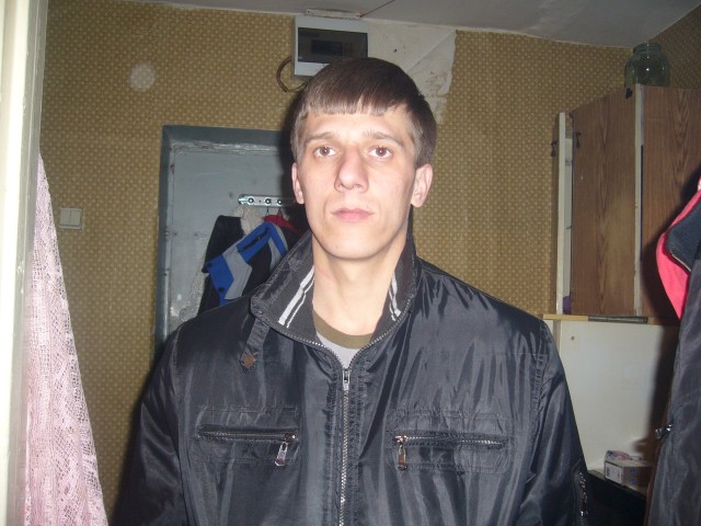 андрей, Россия, Новокузнецк, 42 года, 3 ребенка. работаю.живу с детьми.ищу серьёзных отношений