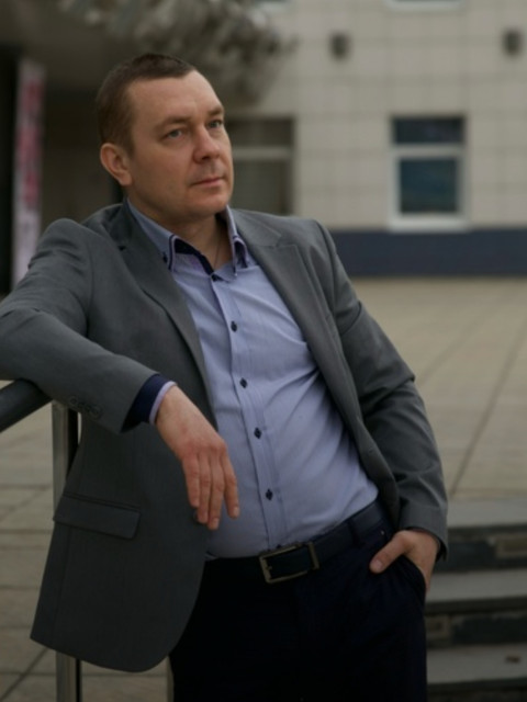 Антон, Россия, Пермь, 39 лет. Хочу познакомиться с будущей женой. Нравятся хозяйственные девушки, создающие уют семейного очага, дЯ обычный человек, который хочет как и все - счастья в личной жизни, повстречать свою любовь. Любовь