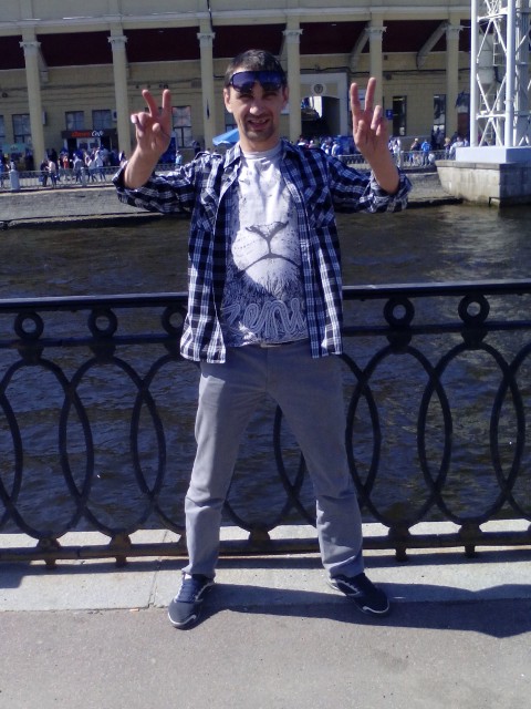 виктор карпович, Санкт-Петербург, м. Лиговский проспект. Фото на сайте ГдеПапа.Ру