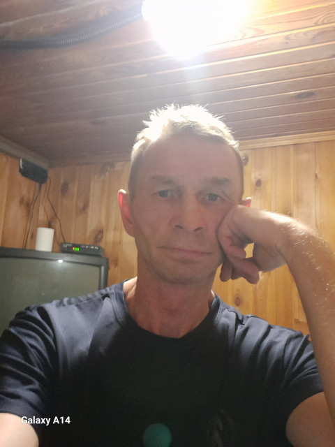 евгений, Россия, Солнечногорск, 49 лет, 1 ребенок. Ищу: Пока только общение Дальше будет видно Уже некому не верю  Анкета 117256. 