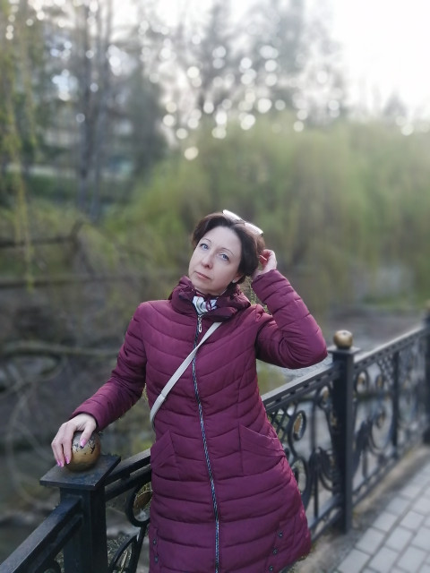 Ольга, Россия, Москва, 44 года, 1 ребенок. Ищу такого же романтика, как я, веселого, доброго и заботливого... а еще бесстрашного и надежного штПростая открытая добрая и очень романтичная девушка из Москвы, без в/п, с в/о, мозг просто так без д