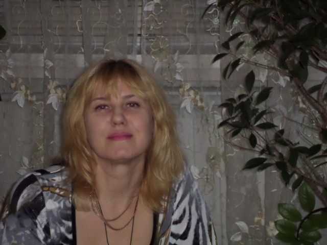 Людмила, Россия, Ростов-на-Дону, 58 лет, 1 ребенок. Хочу найти Мужчину для серьезных отношений.Я открытый жизнерадостный человек. Обожаю животных. Занимаюсь садоводством.