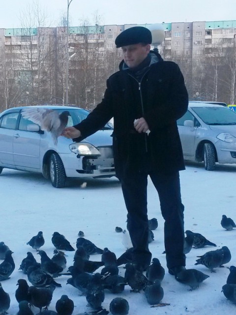 Виталий, Россия, Надым, 48 лет, 1 ребенок. Отдается в хорошие руки обаятельный мужчина! :) Спокойный, рассудительный, с Большим Добрым Сердцем!