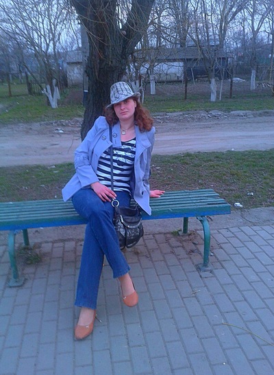 Наташа Кисель, Украина, Одесса, 29 лет. увлекаюсь музыкой, люблю море,кино и театр.