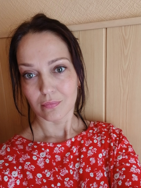 Виталия, Латвия, Рига, 47 лет, 1 ребенок. Хочу найти Любимого и любящего. Доброго и внимательного. А главное - в здравом уме :-))) Анкета 137993. 