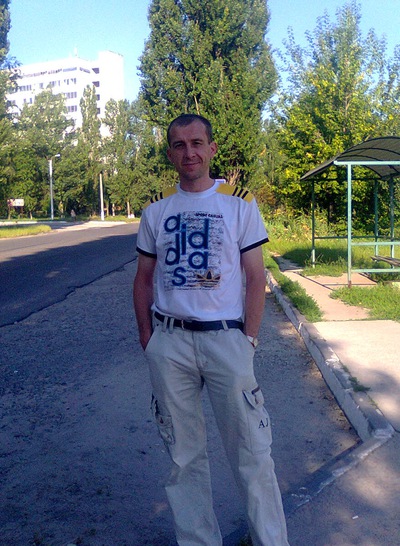 Валентин , Украина, Канев, 48 лет. Веселый