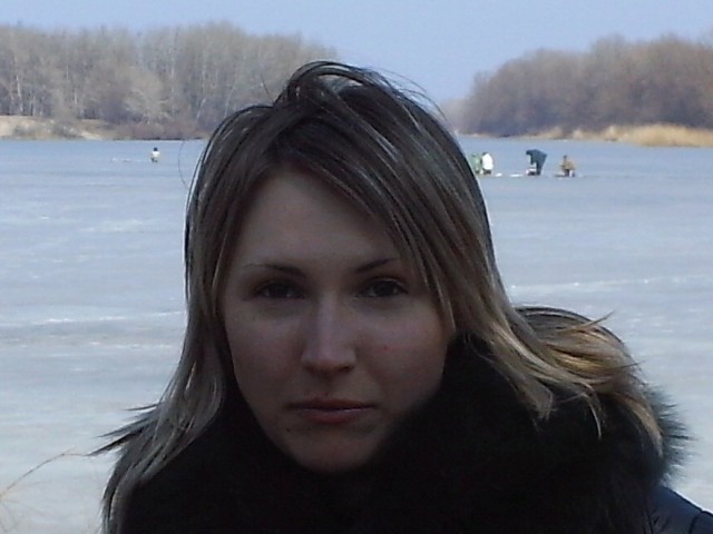 Инесса, Украина, Днепропетровск, 41 год, 1 ребенок. Молода, хороша собой. В активном поиске.