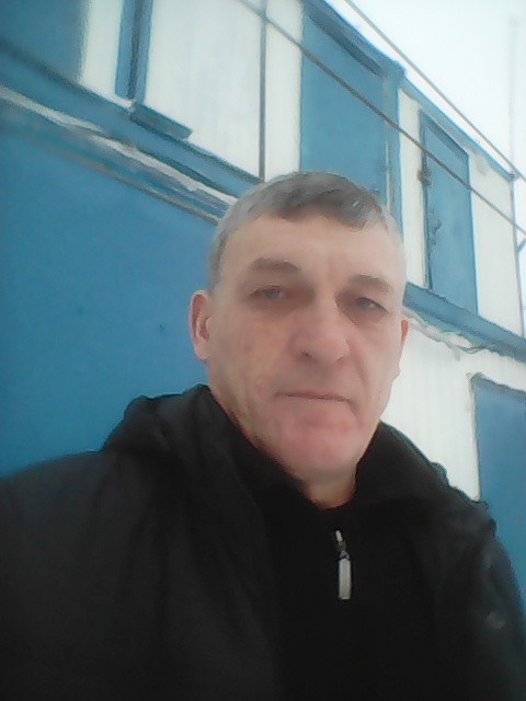 Oleg, Россия, Москва, 51 год, 1 ребенок. Хочу найти Девушку для создания семьиРазведен  работаю в Москве бывают командировки но редко.