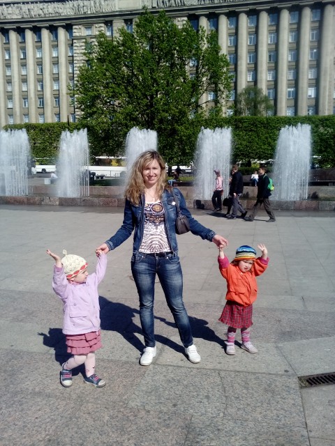 Ирина, Россия, Санкт-Петербург, 38 лет, 2 ребенка. Всем привет! Я - мама двух замечательных девочек - двойняшек. Очень люблю детей, общительная, стройн