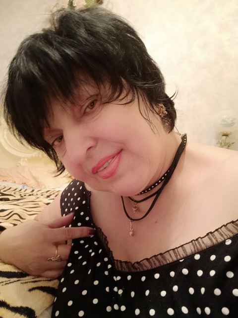 Ирэн, Россия, Ставрополь, 60 лет. Хочу встретить надёжного, умного, сильного мужчину, чтобы в будущем создать с ним семью, которая будВ любой жизненной ситуации остаюсь оптимисткой. Верю в людей и в то, что встречу здесь достойного че