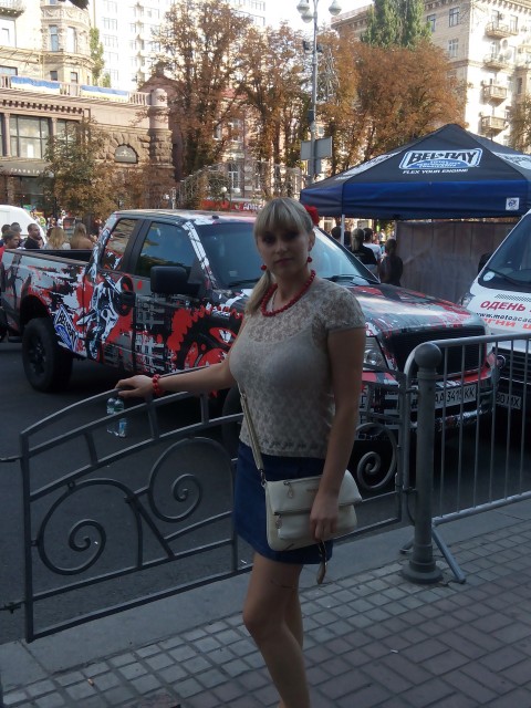 Елена Мельник, Киев, м. Петровка. Фото на сайте ГдеПапа.Ру