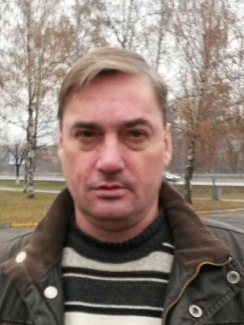 Костя, Россия, Москва, 53 года, 1 ребенок. Разведен, сын живет с матерью. Хочется домашнего тепла и уюта. 