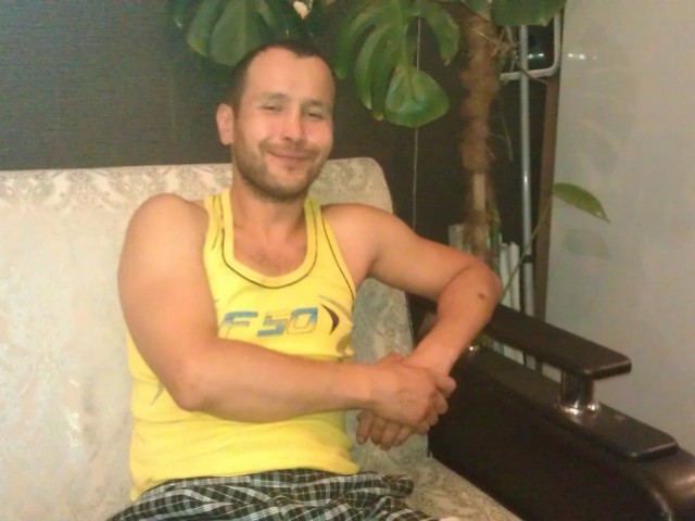 Ленар, Россия, Казань, 43 года, 1 ребенок. Стройный веселый работящий. :-) 