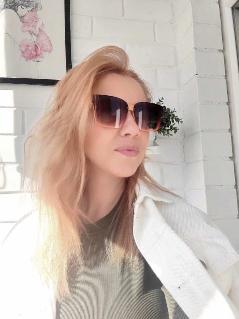 Наталья, Россия, Екатеринбург, 41 год, 1 ребенок. Ищу: Порядочный, по интересам, решительный  Анкета 183019. 