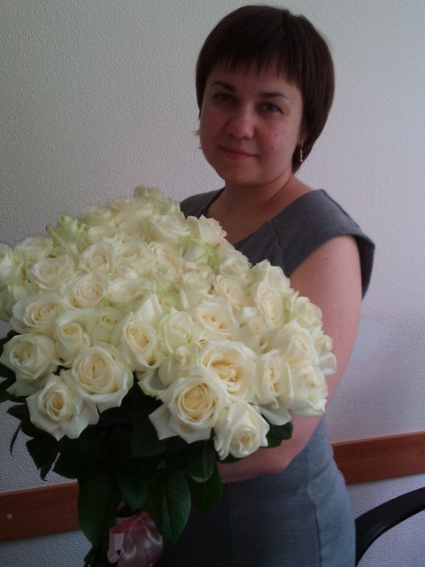 Марина, Россия, Кемерово, 45 лет, 1 ребенок. Хочу полюбить человека. И быть любимой. Сама родилась в Краснодарском крае, Блореченский район, село