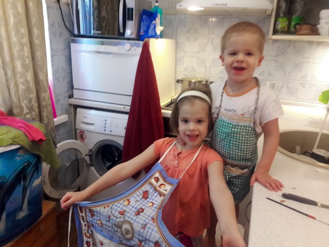 АНгелина С Тихоном