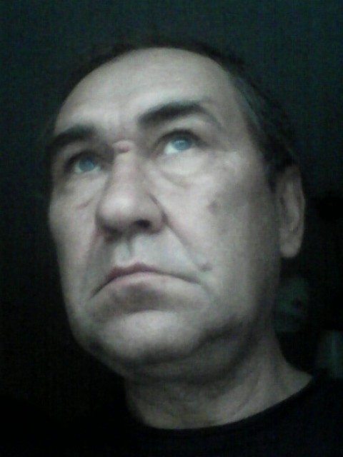 Сергей, Россия, Москва, 62 года, 2 ребенка. Папа двух дочерей 14 и 21 лет. Старшая живет отдельно. пытаюсь избавиться от одиночества.