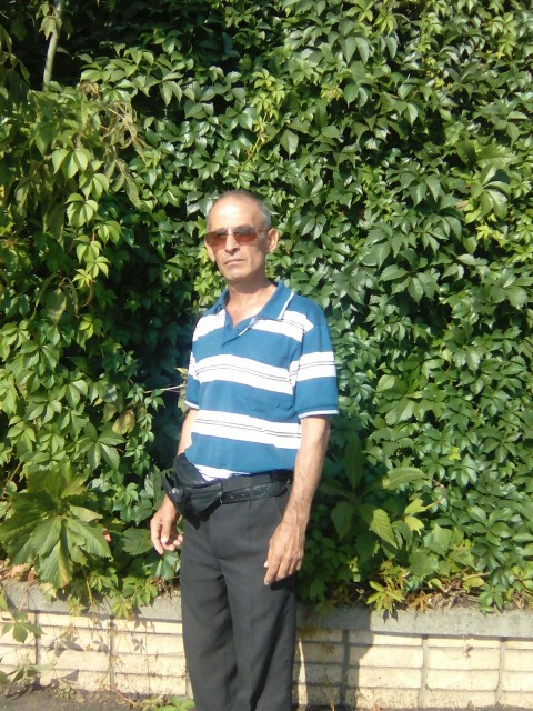 Фарит, Россия, Набережные Челны, 55 лет. Хочу найти женьшену  , не против с ребёнкомВесёлый, добрый