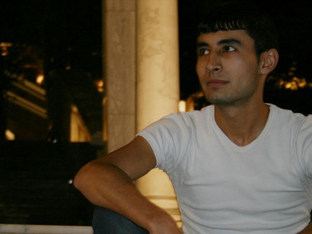 Инглаб, Азербайджан, Баку, 34 года. Хочу найти Девушку для серьезных отношений спроси скажу