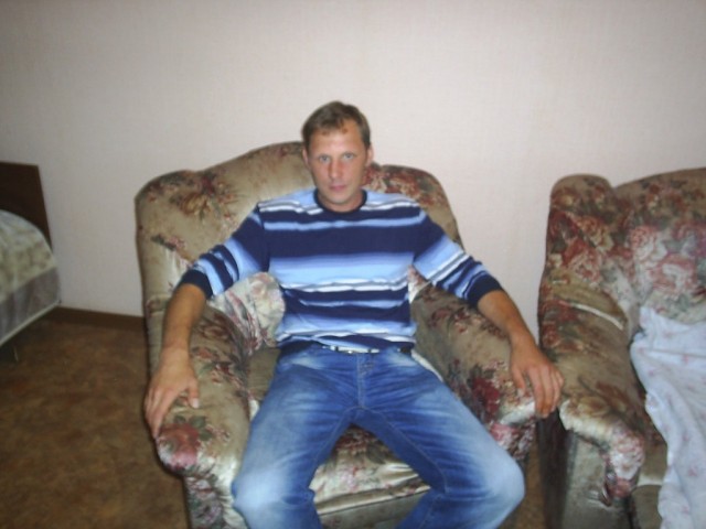 DMITRIJ, Россия, Калуга, 46 лет