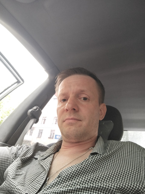 Алексей, Москва, м. Улица Скобелевская, 42 года, 1 ребенок, 2 фото. Ищу: Интересного собеседника, строго без вредных привычек  Анкета 219481. 