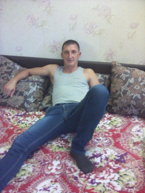 Андрей, Россия, Ростов-на-Дону, 47 лет, 1 ребенок. Жыву один . свой дом хочу найти свою любовь и создать семью.