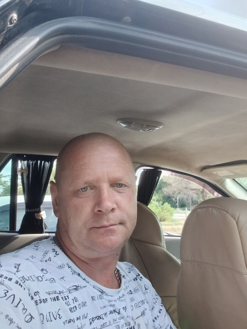 Дима, Астрахань, 44 года, 2 фото. Познакомлюсь с девушкой для серьёзных отношений
