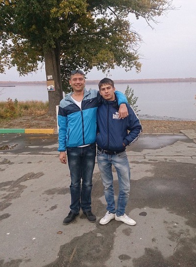 Виктор Бурмистров, Россия, Вольск, 32 года, 1 ребенок. Познакомиться без регистрации.