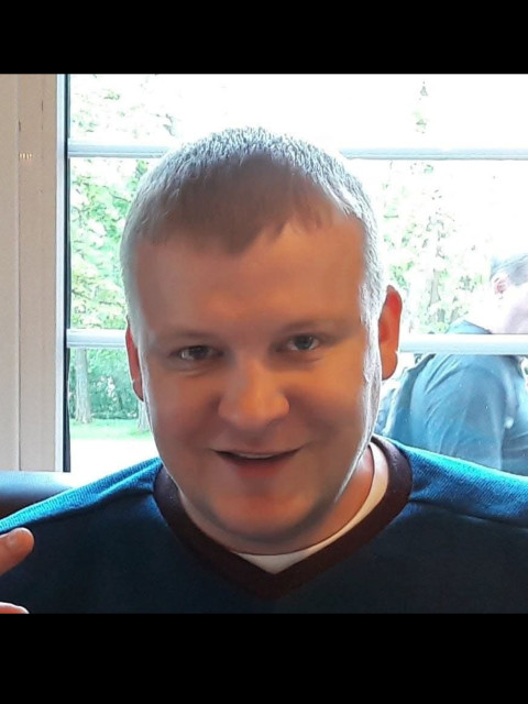 Виталий, Россия, Москва, 44 года. Познакомлюсь для серьезных отношений и создания семьи.