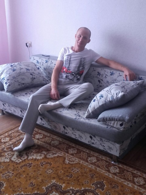 Владимир, Россия, Красноярск, 33 года. Он ищет её: Девушку для отношенийПозетивный