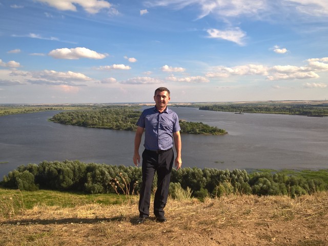 леонид, Россия, Казань, 46 лет. Хочу найти Вторую половинуРаботаю преподавателем.