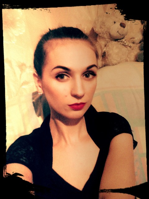 Анна, Россия, Луганск, 36 лет, 2 ребенка. Я добрая, отзывчивая, жизнерадостная женсЧина с прекрасным чувством юмора!) Люблю общаться с интерес