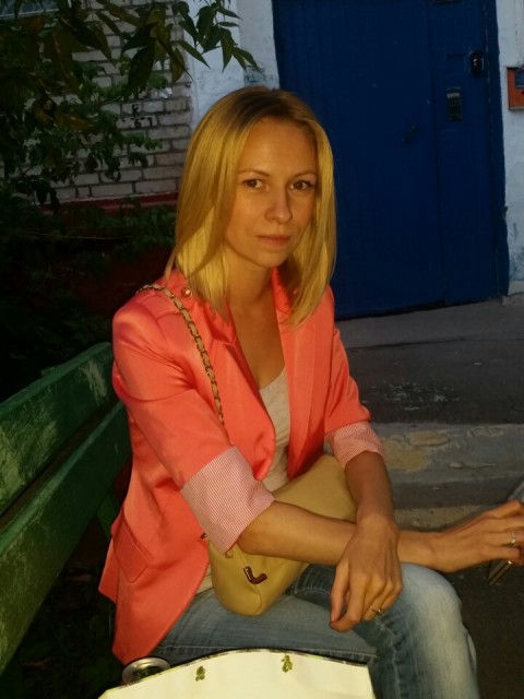 Екатерина, Россия, Москва, 36 лет. Я хрупкая, маленькая женщина) Надежная, верная, понимающая ( так говорят подруги) Познакомлюсь с муж