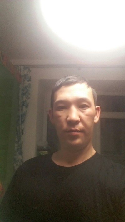 Бекзат Асанханов, Казахстан, Астана, 40 лет