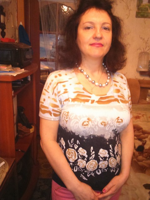 Олеся, Россия, Москва, 55 лет, 2 ребенка. Очаровательна брюнетка с чувством юмора, без вредных привычек, не замужем желает познакомиться