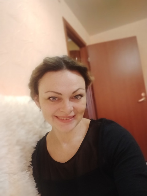 Елена, Россия, Оренбург, 45 лет, 1 ребенок. Хочу найти ДостойногоСейчас я счастлива, как никогда за все 40 лет своей жизни!! И даже как- то жалко делиться счастьем. 