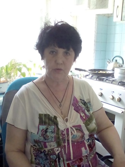 Галина, Россия, Хабаровск, 70 лет, 2 ребенка. Люблю хризантемы!