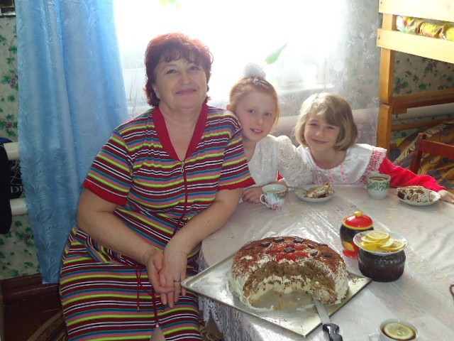 Таня, Россия, Саратов, 68 лет